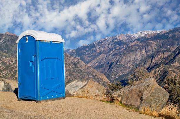 Best Luxury portable toilet rental  in Grosse Pointe, MI